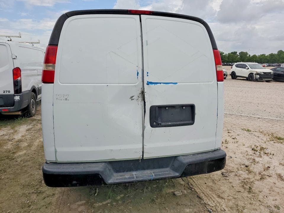 2018 CHEVROLET EXPRESS G3500 6