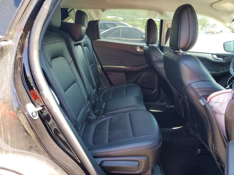 2021 FORD ESCAPE SEL 11