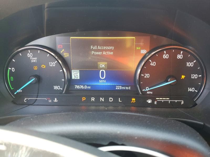 2021 FORD ESCAPE SEL 9