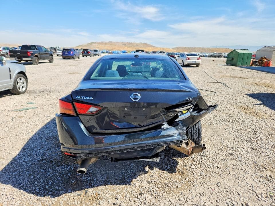 2019 NISSAN ALTIMA SV 6