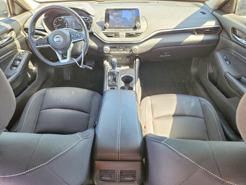 2019 NISSAN ALTIMA SV 8