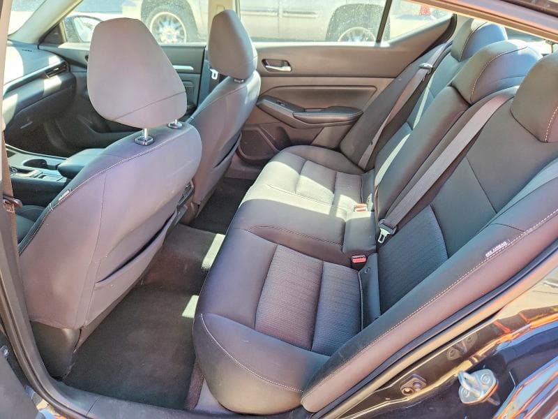 2019 NISSAN ALTIMA SV 10