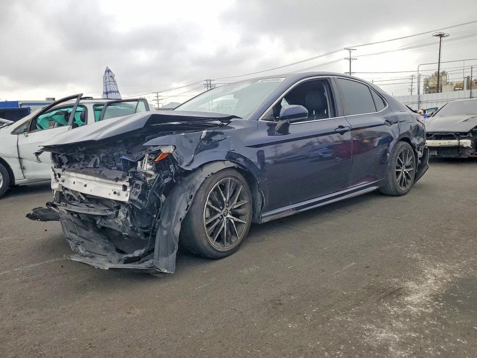 2021 TOYOTA CAMRY SE - 1