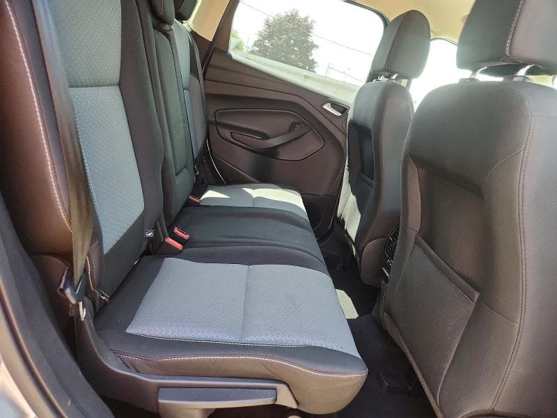 2017 FORD ESCAPE SE SE 11