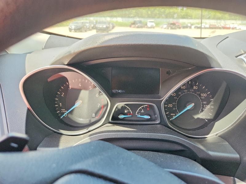 2017 FORD ESCAPE SE SE 9