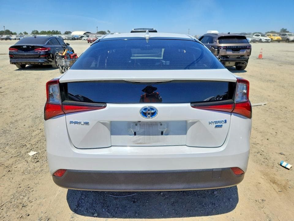 2021 TOYOTA PRIUS L ECO 6