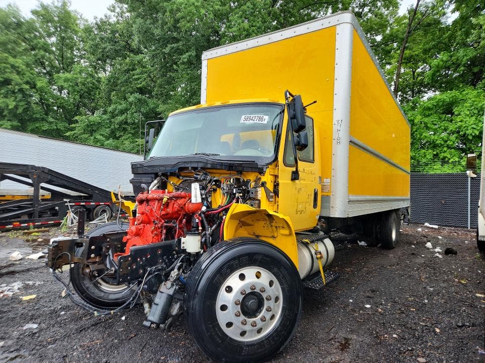 2018 INTERNATIONAL 4000 4300