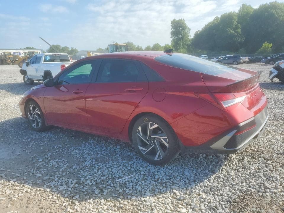 2025 HYUNDAI ELANTRA SEL SPORT 2