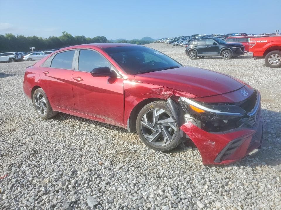 2025 HYUNDAI ELANTRA SEL SPORT 4