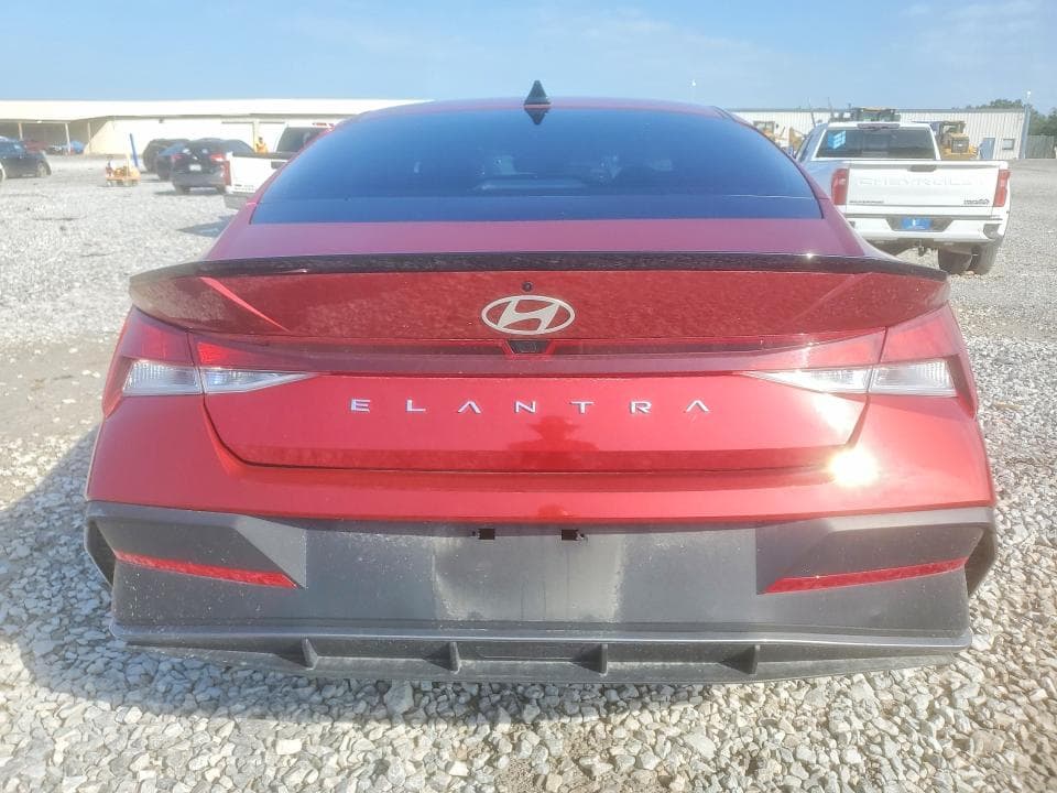 2025 HYUNDAI ELANTRA SEL SPORT 6