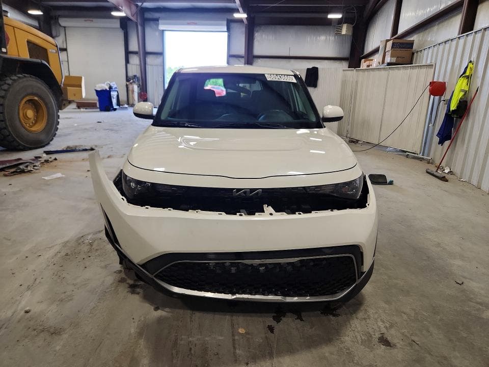 2023 KIA SOUL LX 5