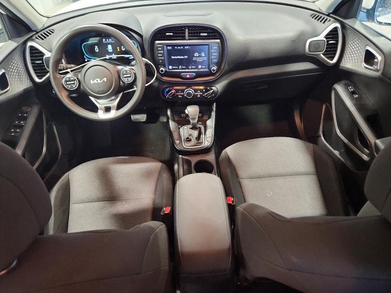 2023 KIA SOUL LX 8