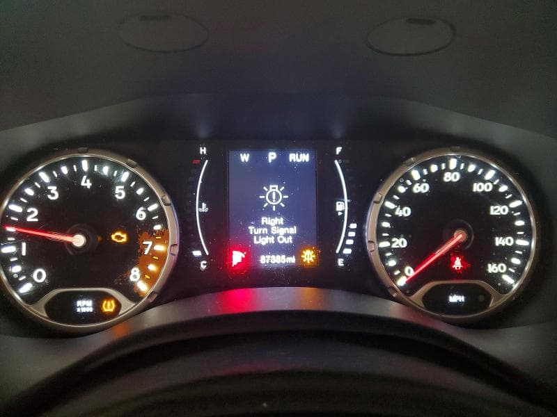 2018 JEEP RENEGADE LATITUDE 9
