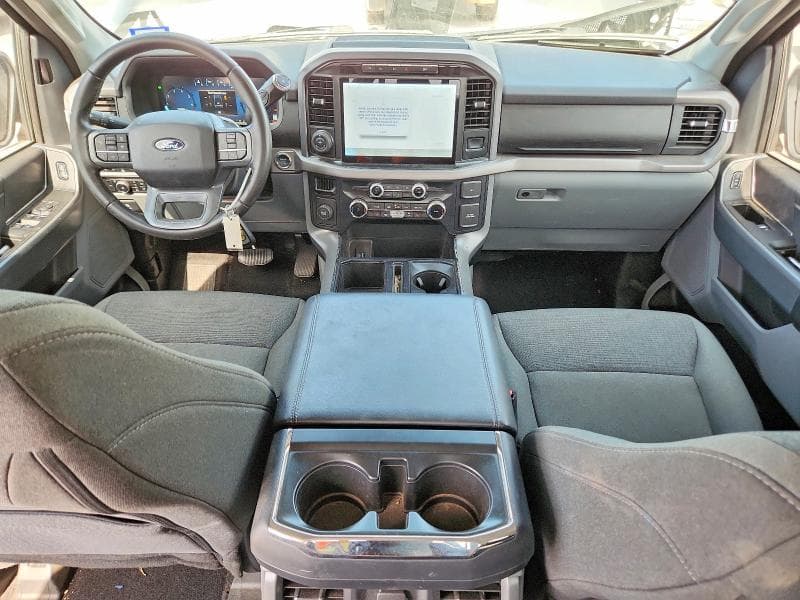 2024 FORD F150 XLT XLT 8