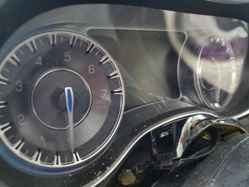 2016 CHRYSLER 300 LIMITED 9