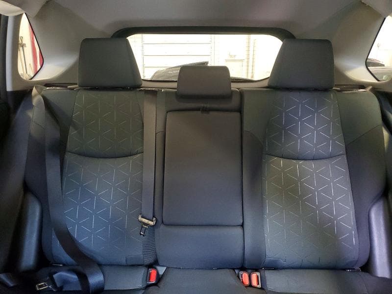 2025 TOYOTA RAV4 HYBRID XLE 10
