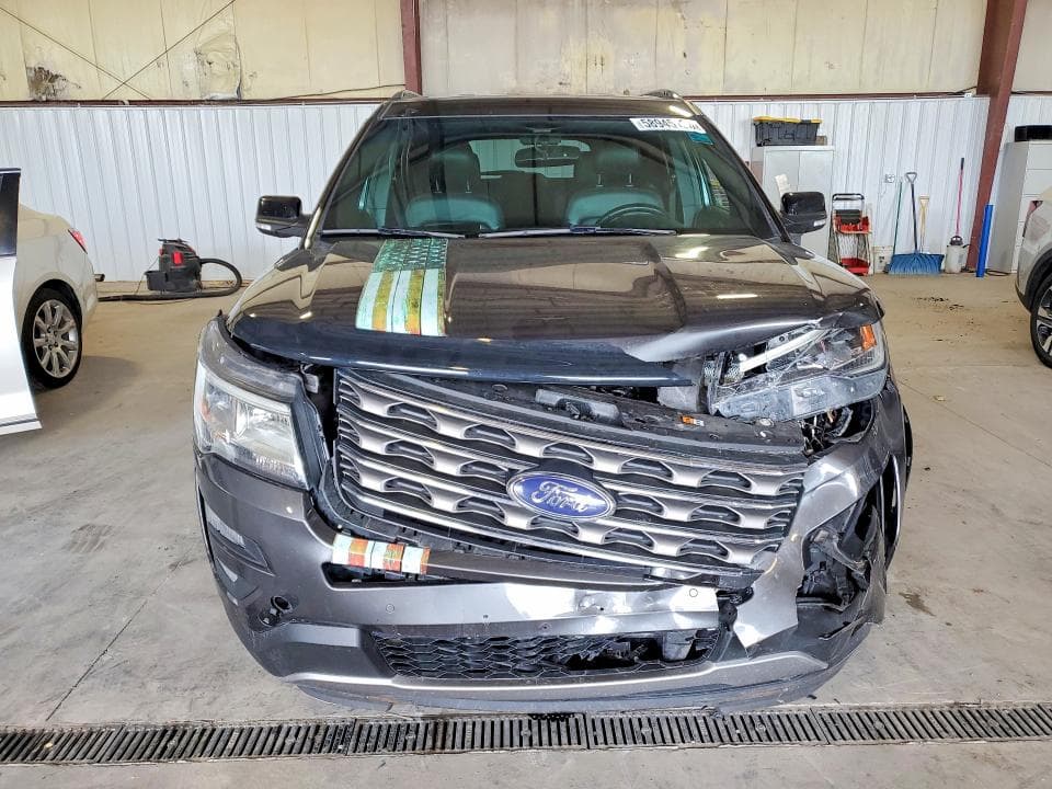 2017 FORD EXPLORER XLT 5