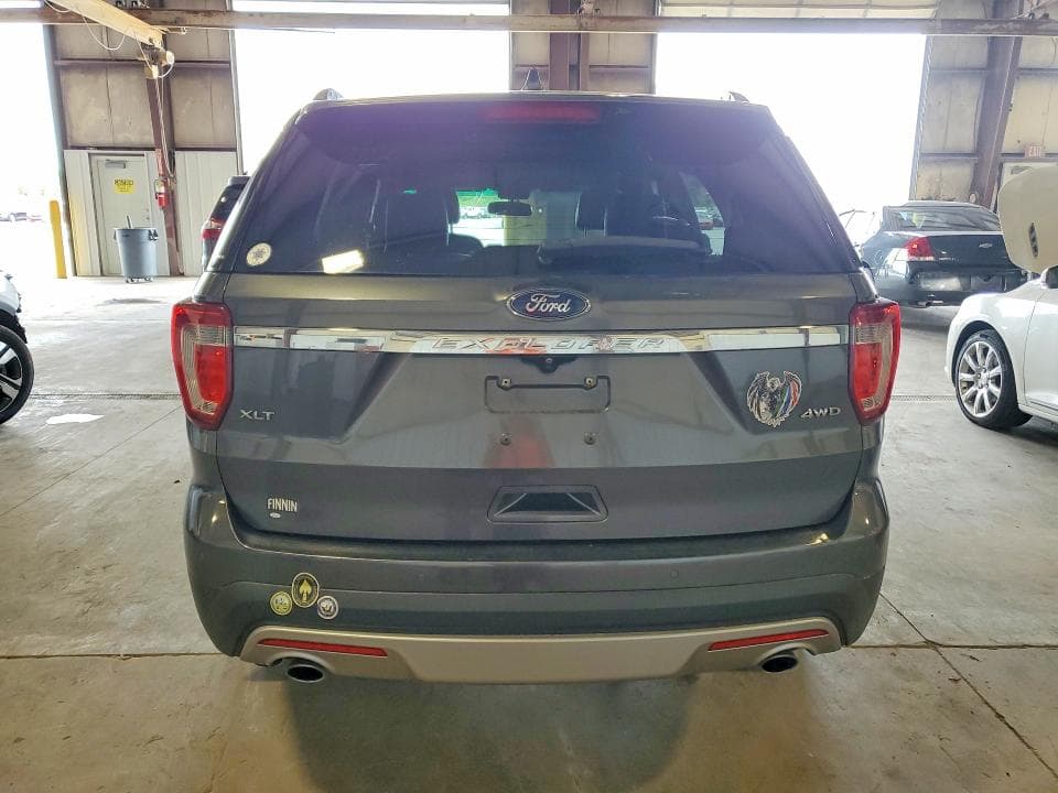 2017 FORD EXPLORER XLT 6