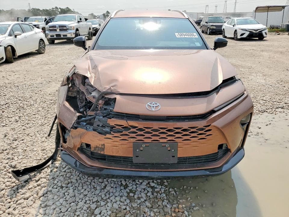 2025 TOYOTA CROWN SIGNIA XLE XLE 5
