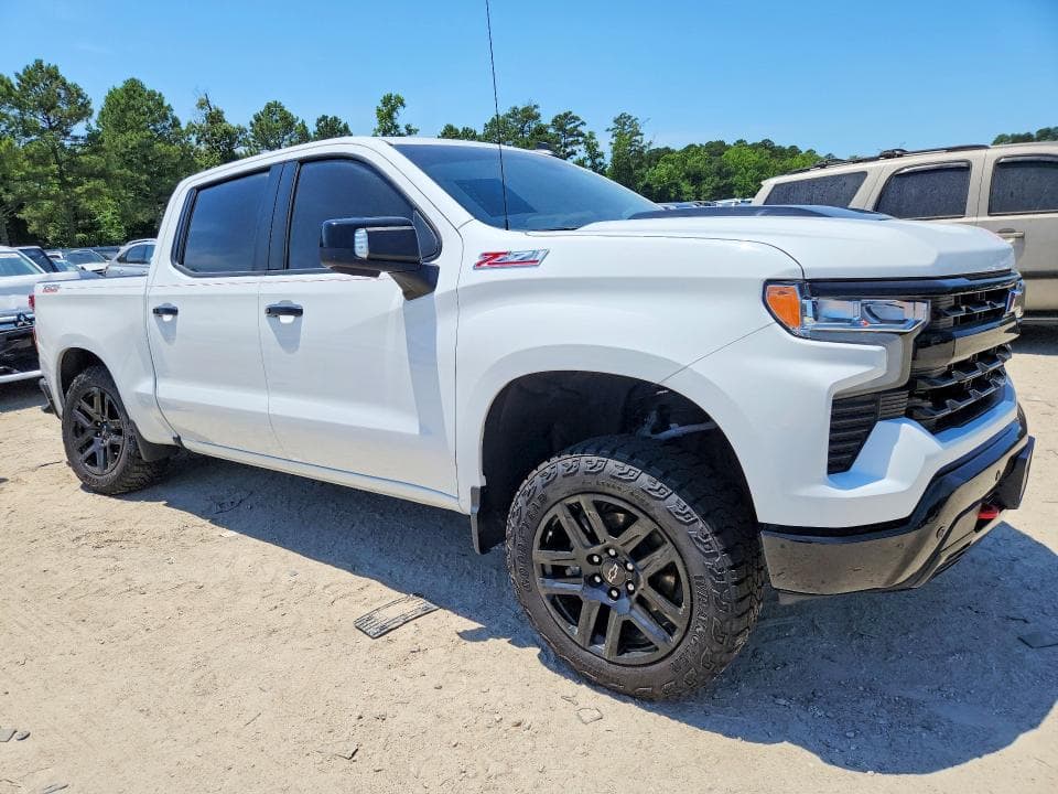 2024 CHEVROLET SILVERADO K1500 LT TRAIL BOSS 4