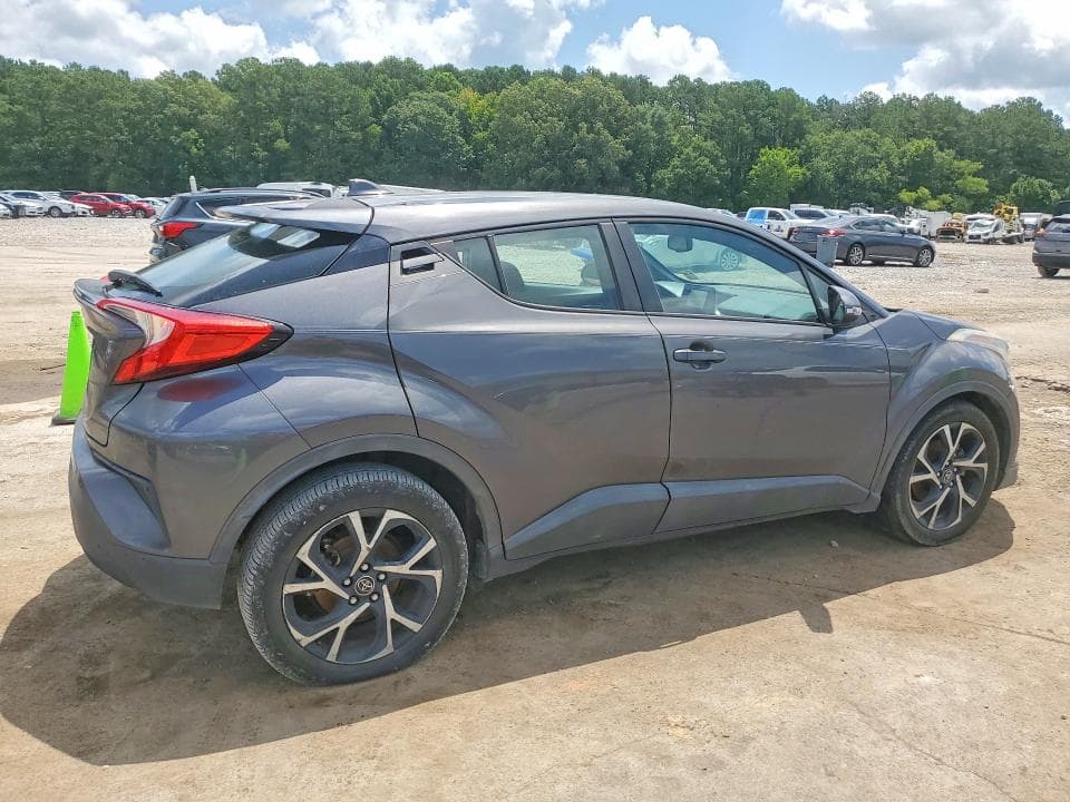 2018 TOYOTA C-HR XLE PREMIUM 3