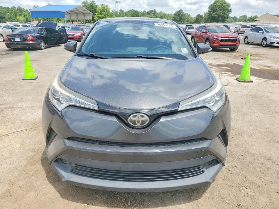 2018 TOYOTA C-HR XLE PREMIUM 5