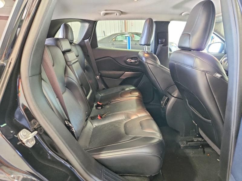 2019 JEEP CHEROKEE LIMITED 11