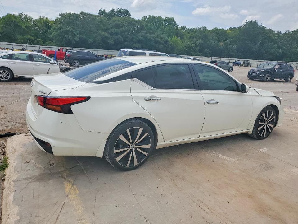 2019 NISSAN ALTIMA PLATINUM 3