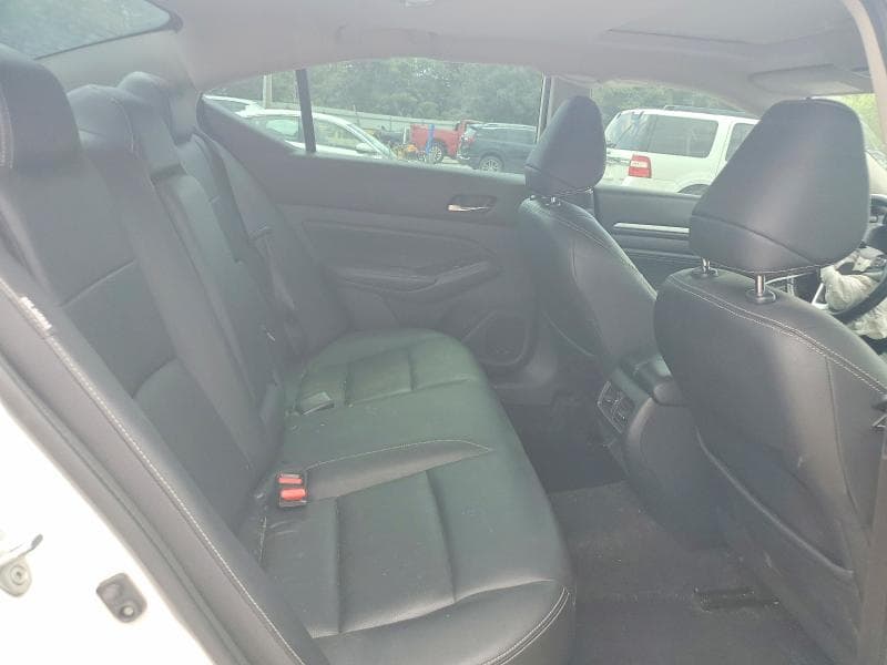 2019 NISSAN ALTIMA PLATINUM 10