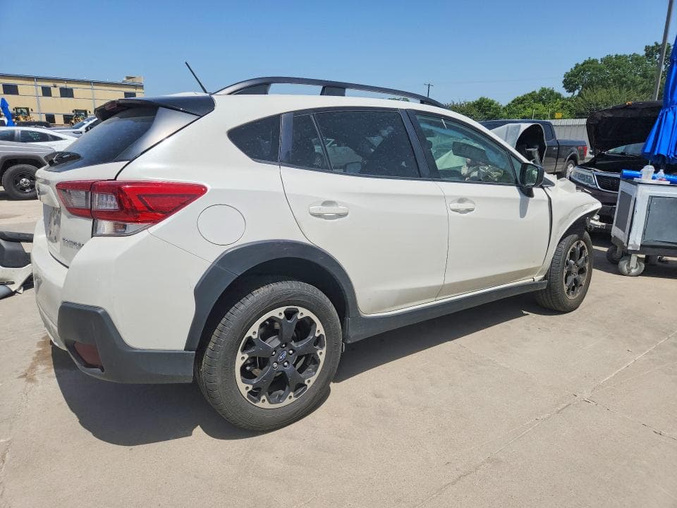 2022 SUBARU CROSSTREK 3