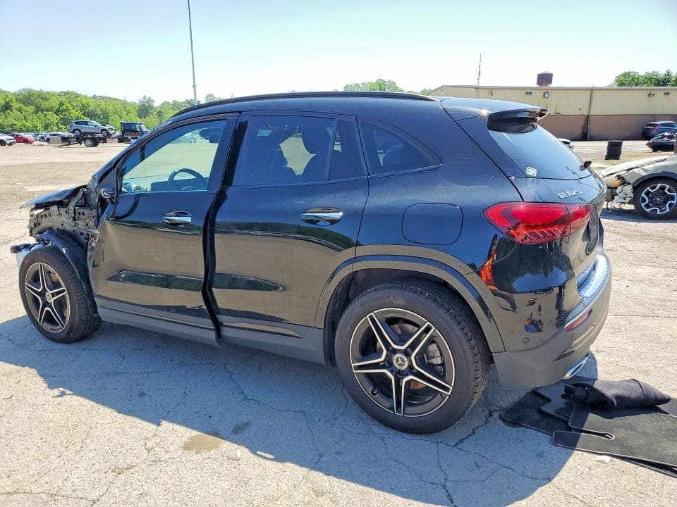 2025 MERCEDES-BENZ GLA 250 4MATIC 2