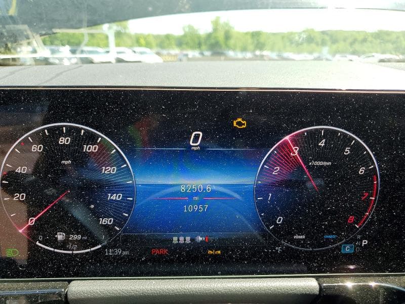 2025 MERCEDES-BENZ GLA 250 4MATIC 9