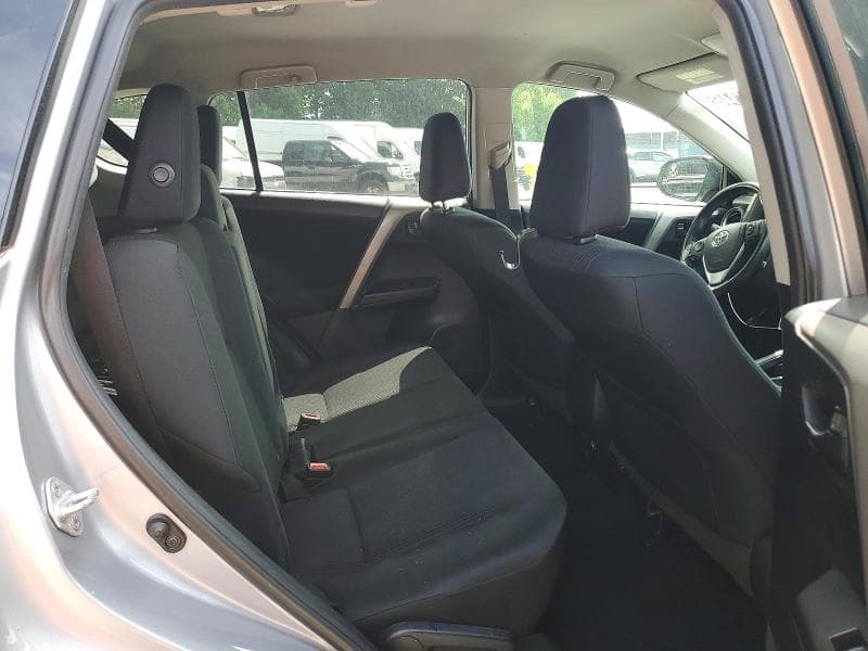 2018 TOYOTA RAV4 LE LE 12