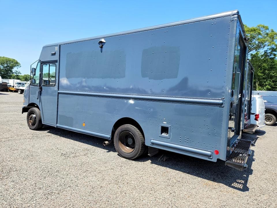 2020 FORD F59 DELIVERY TRUCK 2