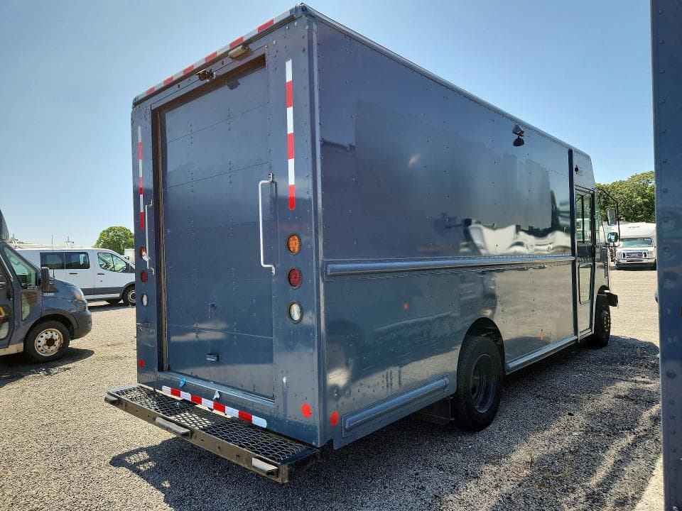 2020 FORD F59 DELIVERY TRUCK 3
