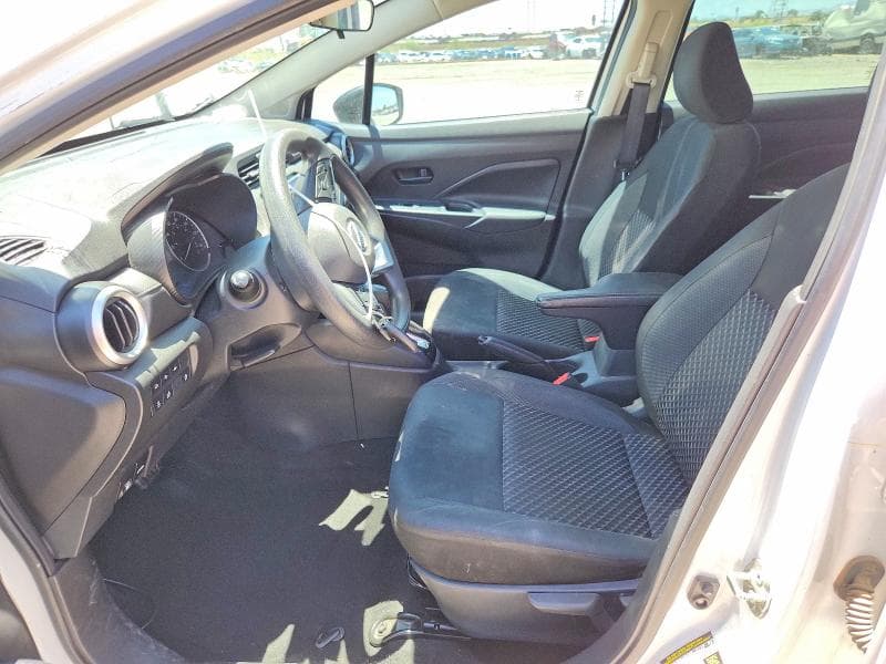 2020 NISSAN VERSA S 7