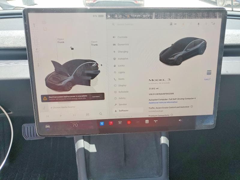 2025 TESLA MODEL 3 9