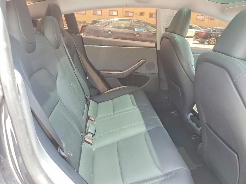 2025 TESLA MODEL 3 10