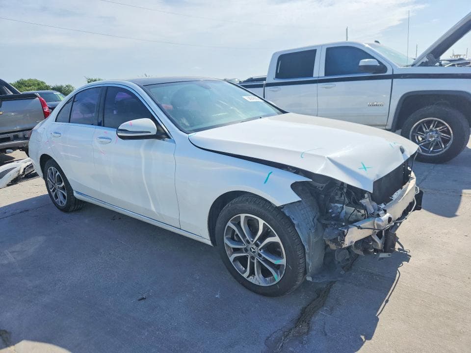 2017 MERCEDES-BENZ C 300 4MATIC 4
