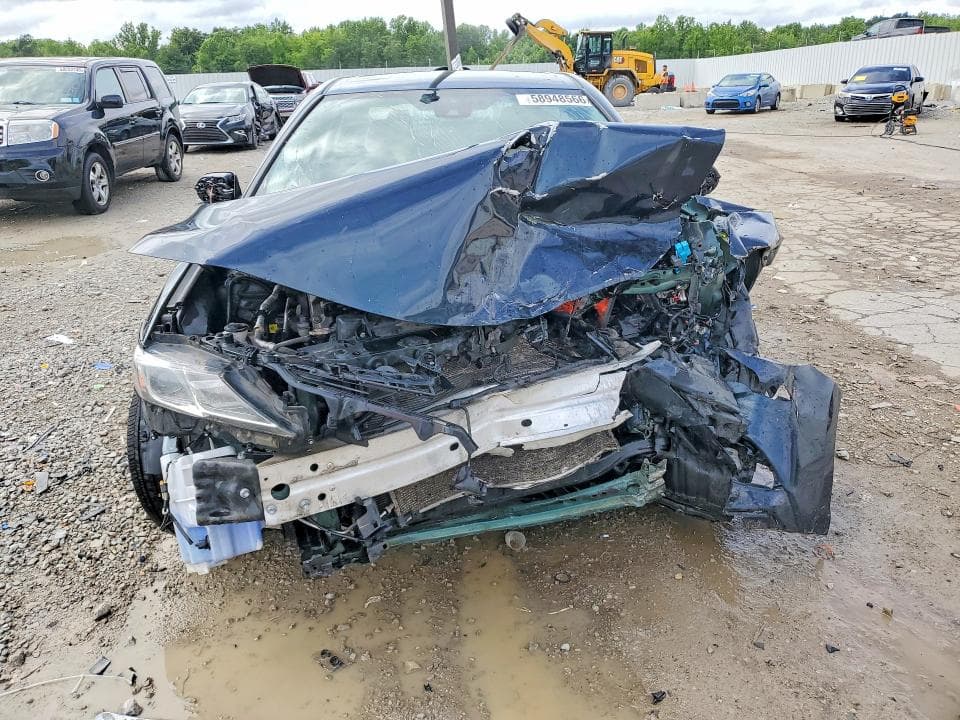 2020 TOYOTA CAMRY SE 5