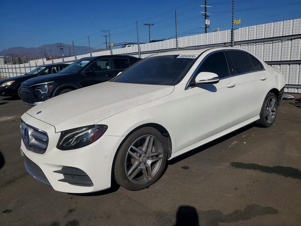2018 MERCEDES-BENZ E 300 - 1