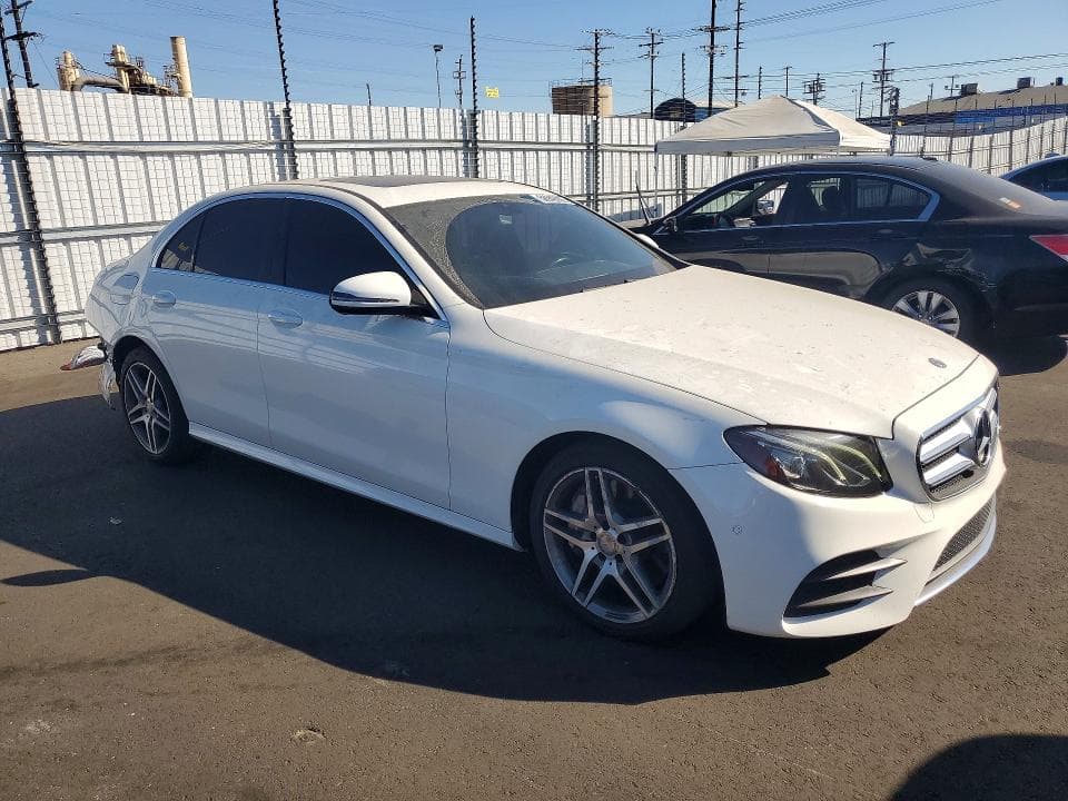 2018 MERCEDES-BENZ E 300 4