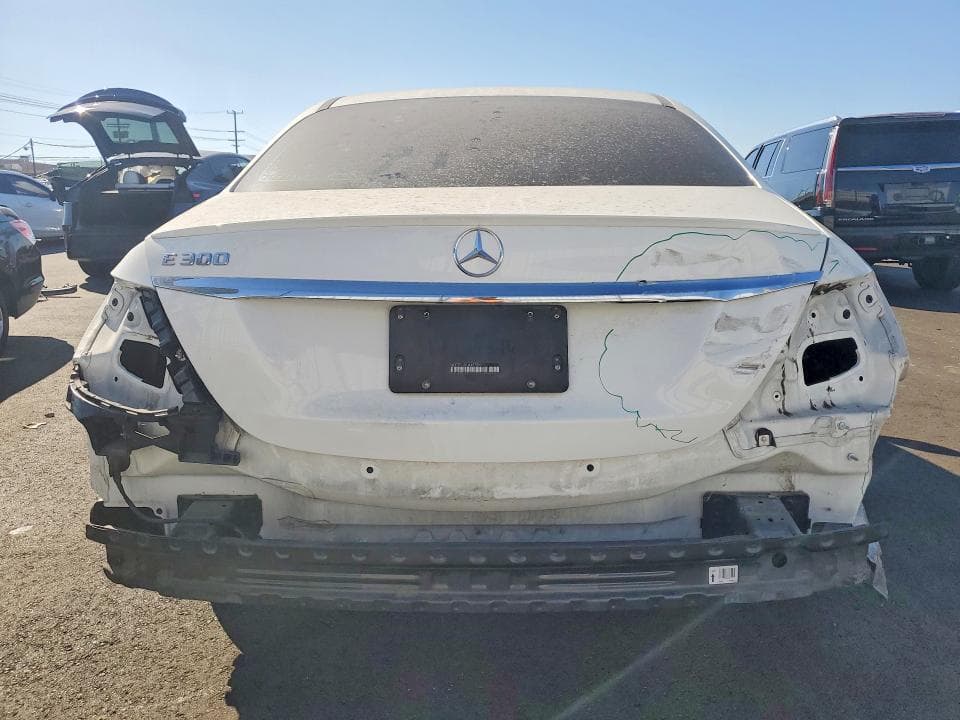 2018 MERCEDES-BENZ E 300 6