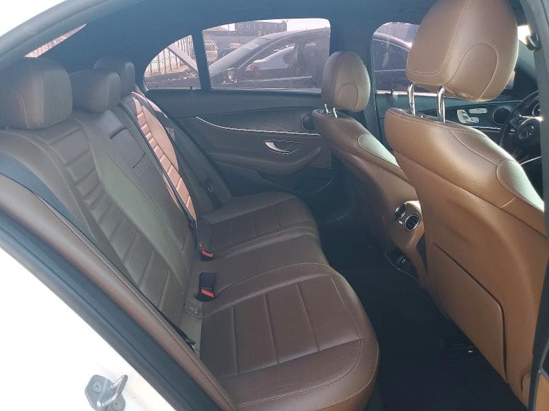 2018 MERCEDES-BENZ E 300 10