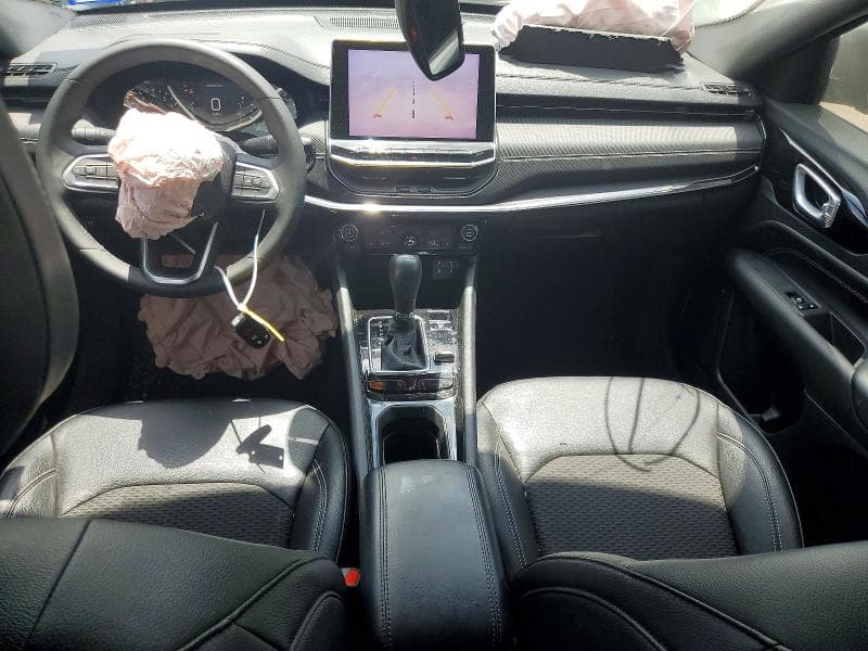 2024 JEEP COMPASS LATITUDE 8