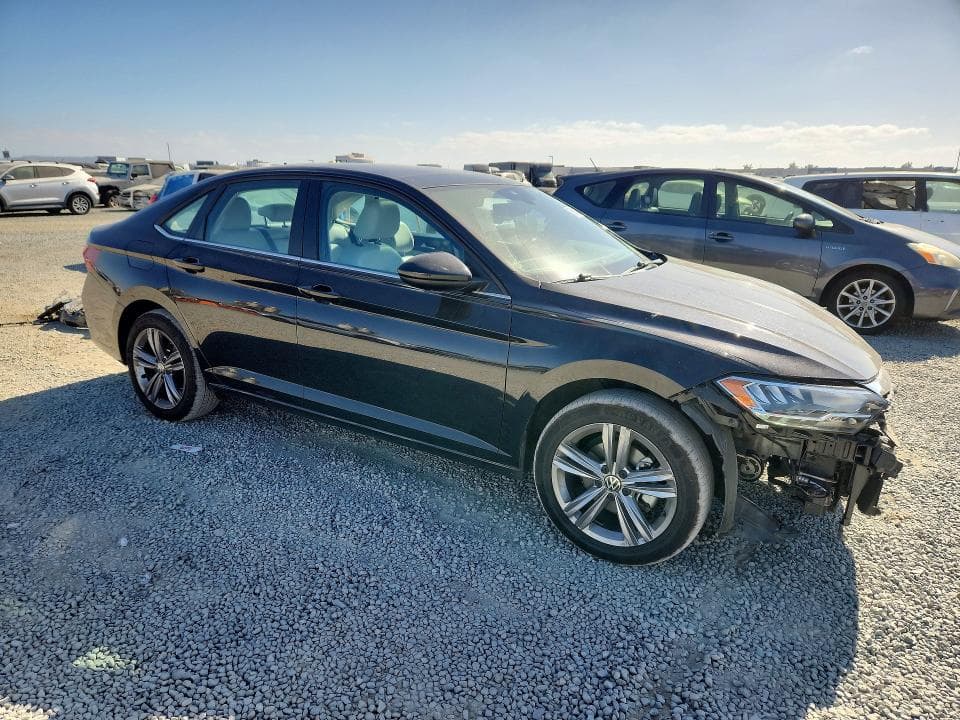 2023 VOLKSWAGEN JETTA SE 4