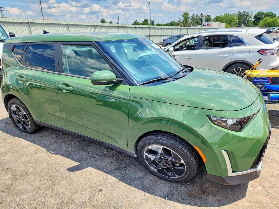 2023 KIA SOUL EX 4