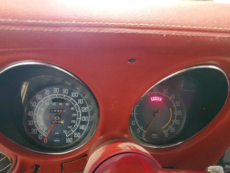 1976 CHEVROLET CORVETTE 9