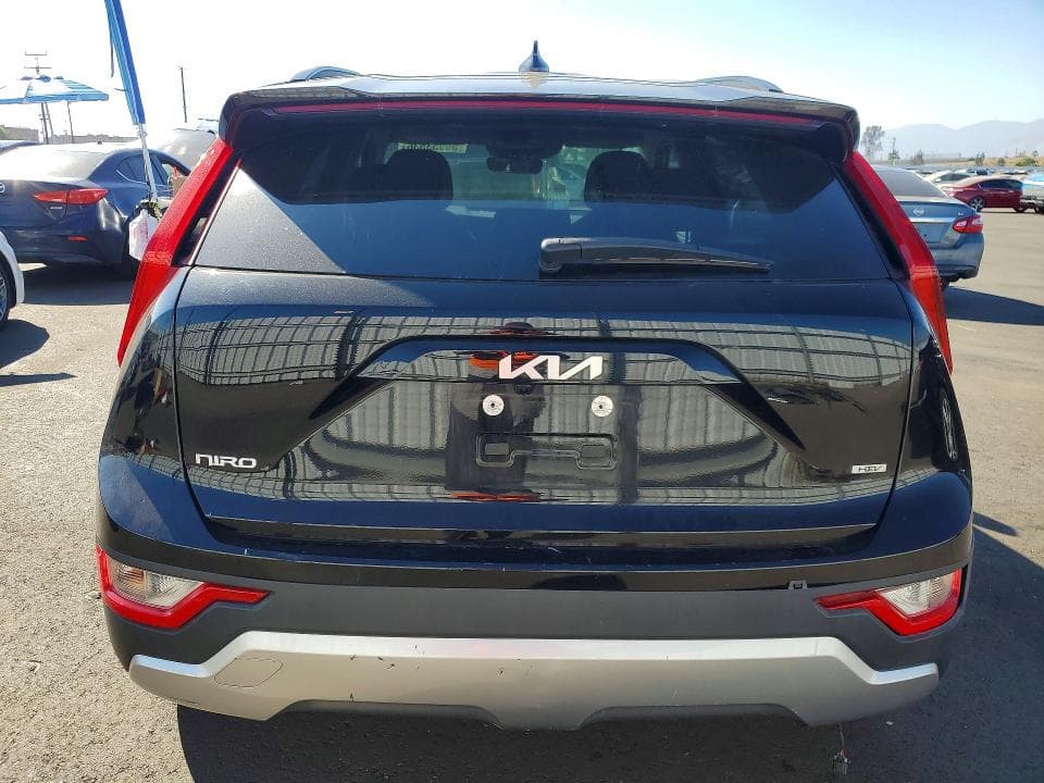 2024 KIA NIRO LX 6