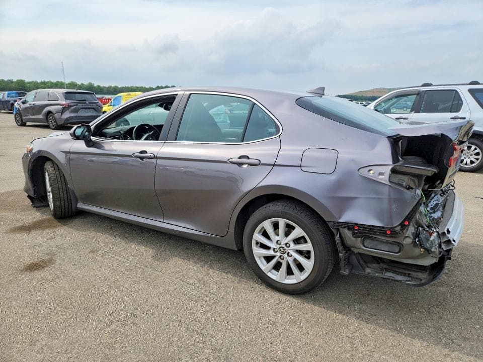 2023 TOYOTA CAMRY LE 2